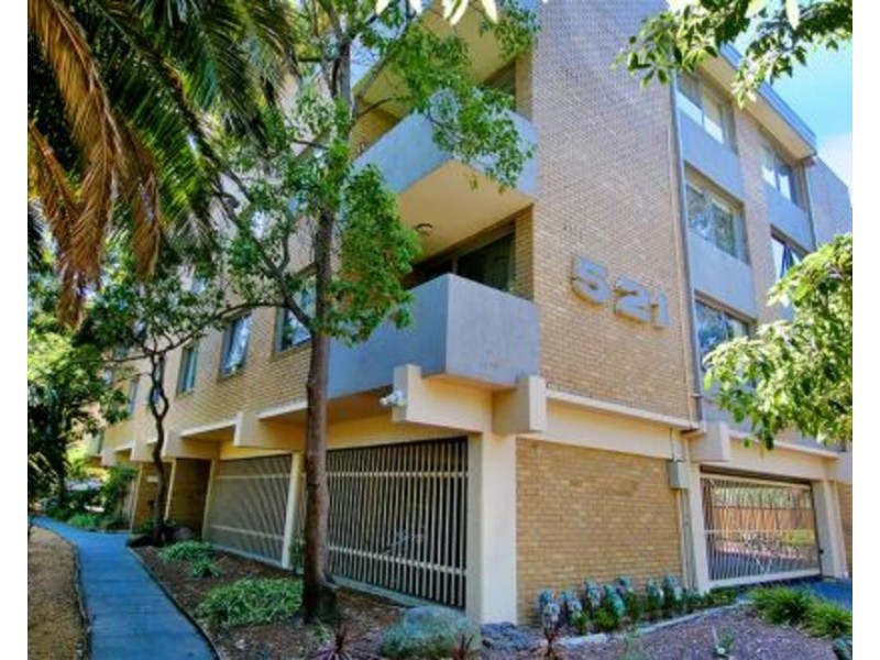 10/521 Royal Parade, Parkville VIC 3052