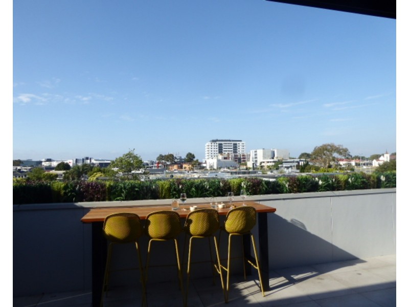 304/1-5 Maude Street, Cheltenham VIC 3192