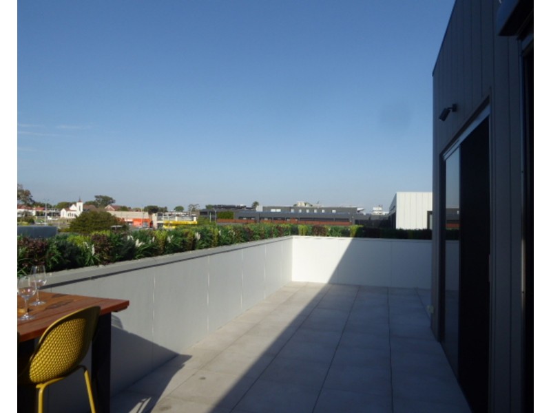 304/1-5 Maude Street, Cheltenham VIC 3192