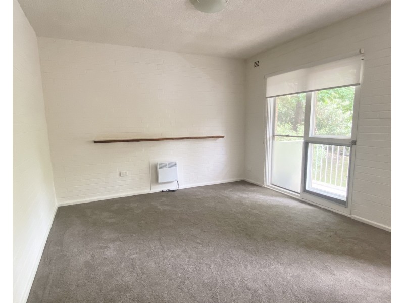 B4/65 O’Shanassy Street, North Melbourne VIC 3051
