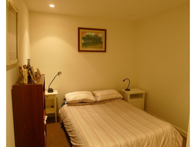 16/87-89 Roden Street, West Melbourne VIC 3003