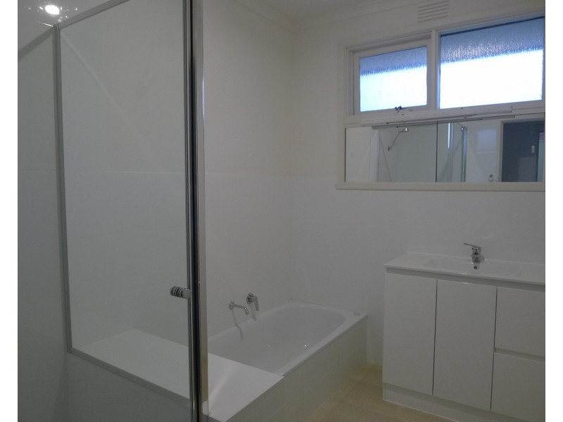 1/5 Erica Avenue, Glen Iris VIC 3146