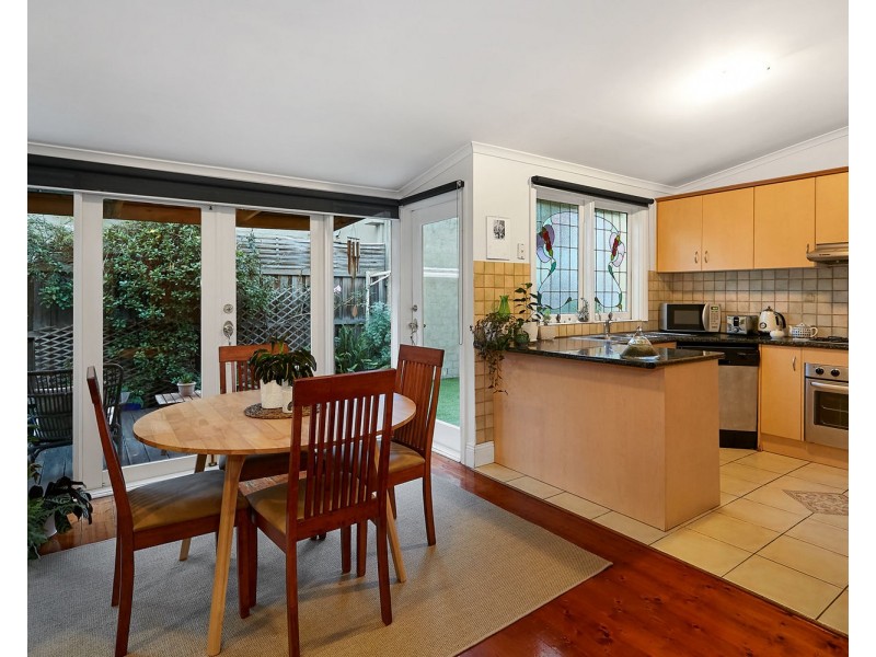 6 Austin Street, Seddon VIC 3011