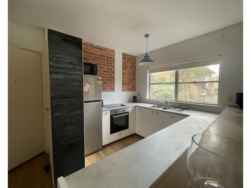 E1-4/89 O’Shanassy Street, North Melbourne VIC 3051