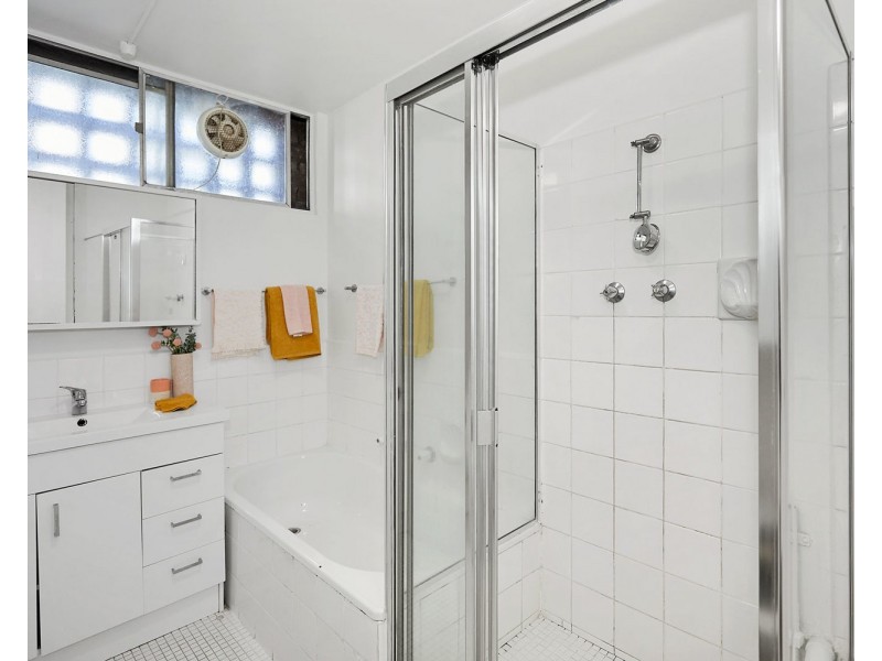 6/678 Lygon Street, Carlton North VIC 3054