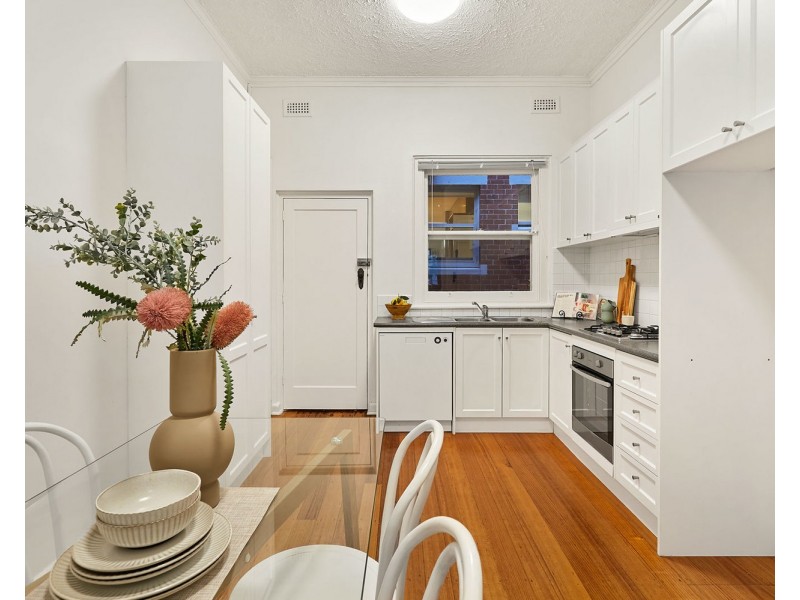 1/18 St Georges Road, Elsternwick VIC 3185