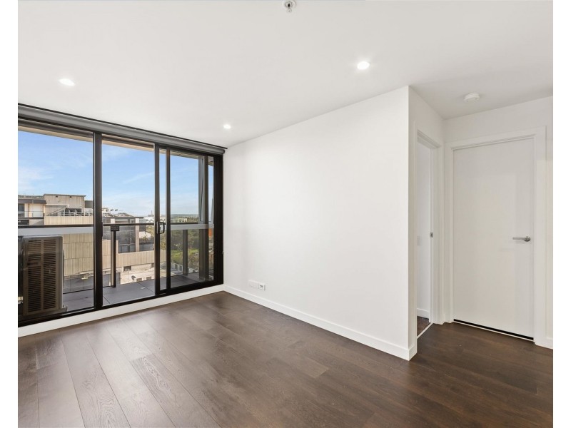 1206/69 Flemington Road, North Melbourne VIC 3051