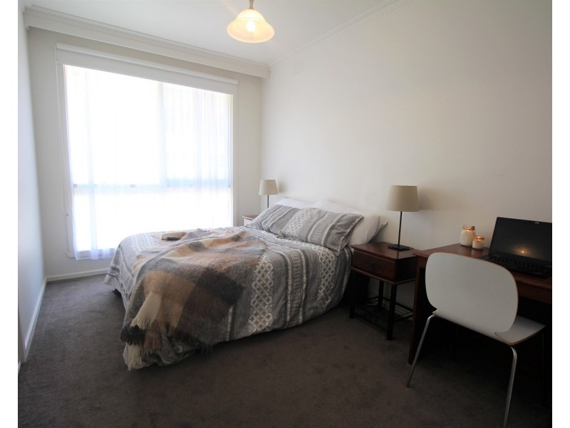 2/8 Rigby Avenue, Carnegie VIC 3163