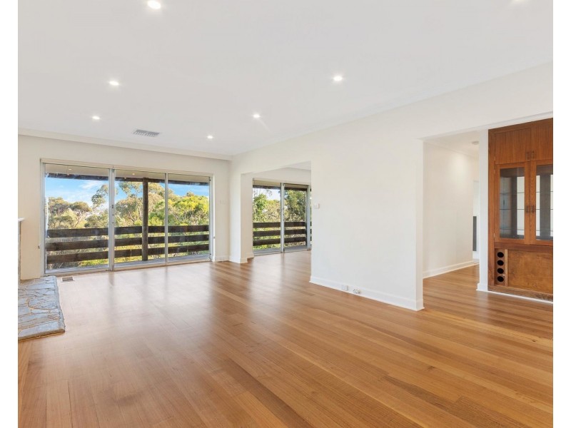 1 Magdalen Street, Pascoe Vale South VIC 3044