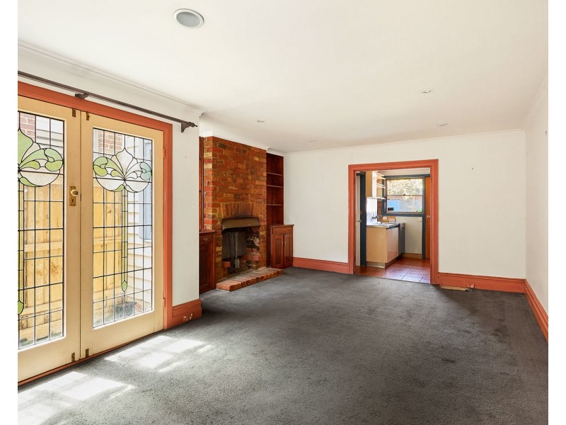 50 Upton Road, Windsor VIC 3181