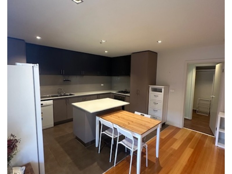 111/25 Byron Street, North Melbourne VIC 3051