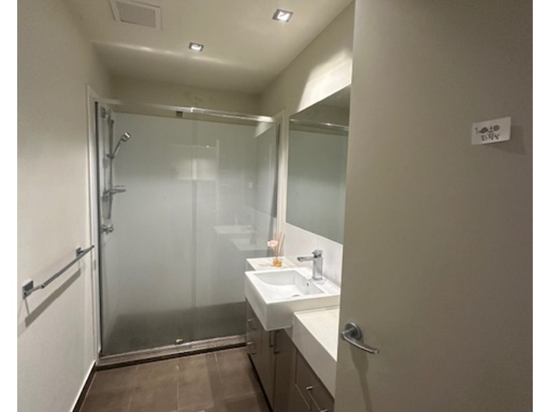 111/25 Byron Street, North Melbourne VIC 3051