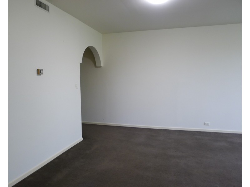 10/521 Royal Parade, Parkville VIC 3052