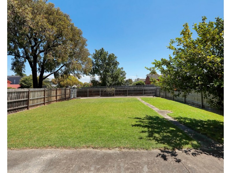 129 Cumberland Road, Pascoe Vale VIC 3044