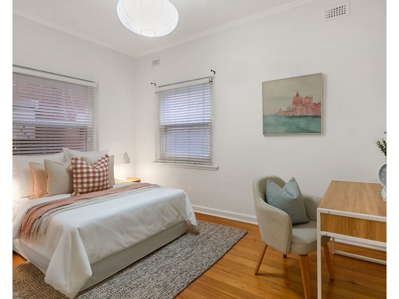 4/18 St Georges Road, Elsternwick VIC 3185