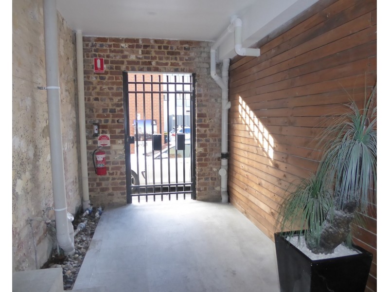 2/25 Bendigo Street, North Melbourne VIC 3051