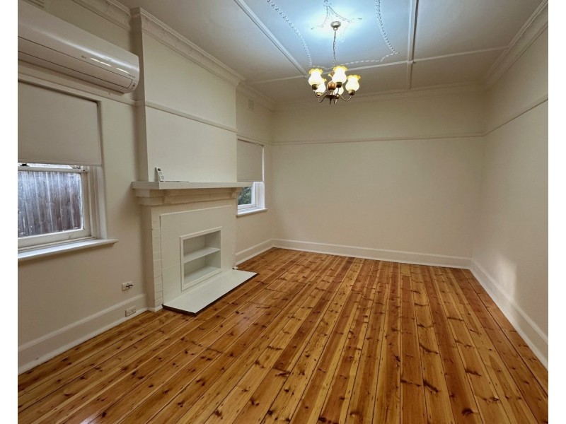 11/2 Redan Street, St Kilda VIC 3182