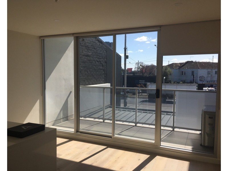 101/33 Racecourse Road, North Melbourne VIC 3051