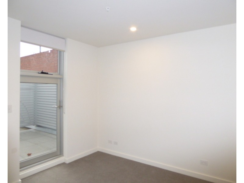 101/33 Racecourse Road, North Melbourne VIC 3051
