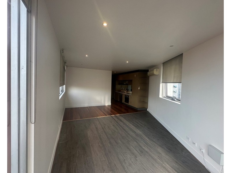 502/111 Leicester Street, Carlton VIC 3053