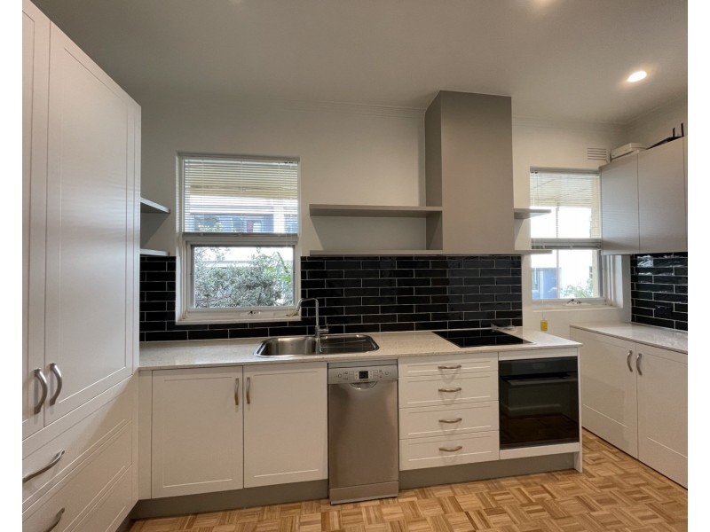 18/311 Royal Parade, Parkville VIC 3052