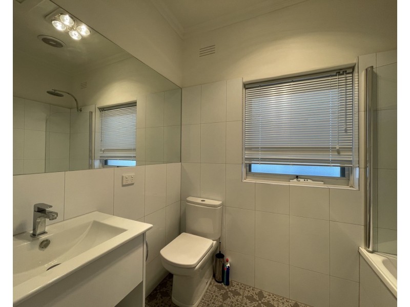 18/311 Royal Parade, Parkville VIC 3052