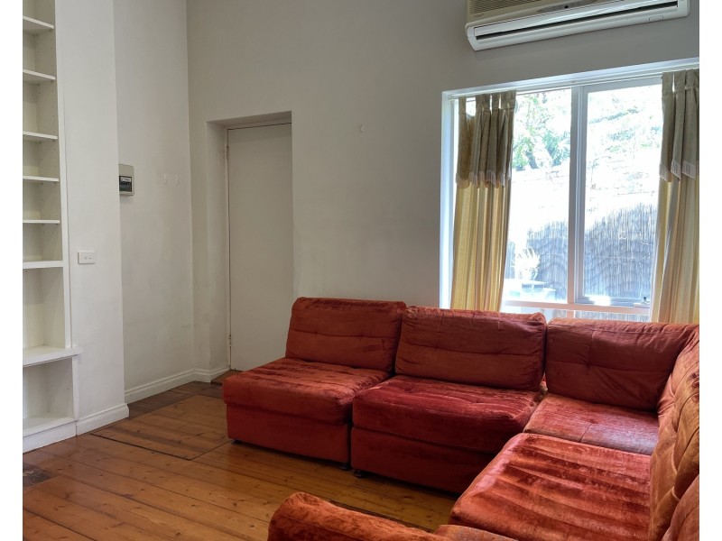 2/57 Courtney Street, North Melbourne VIC 3051