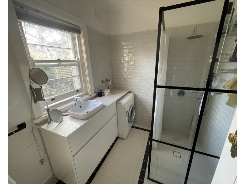 1/189 Park Drive, Parkville VIC 3052