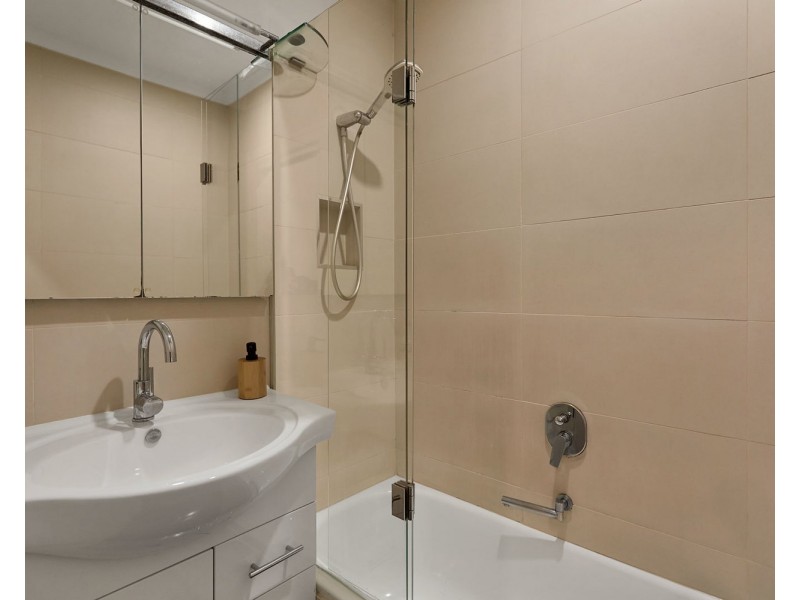 3 Chetwynd Street, West Melbourne VIC 3003