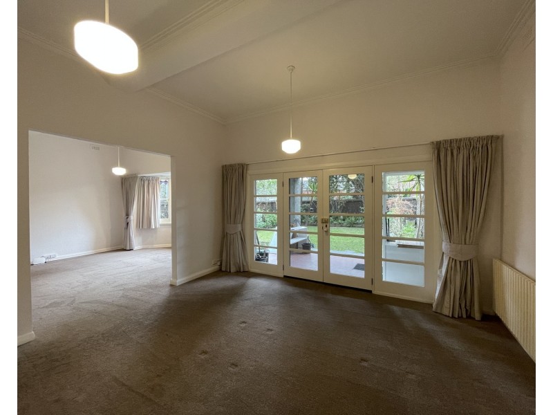 1/34 Eildon Road, St Kilda VIC 3182