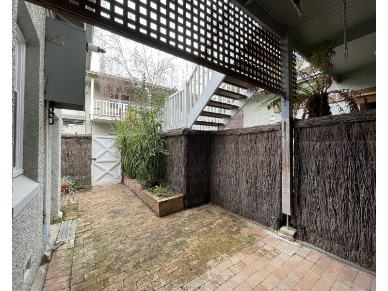 1/34 Eildon Road, St Kilda VIC 3182