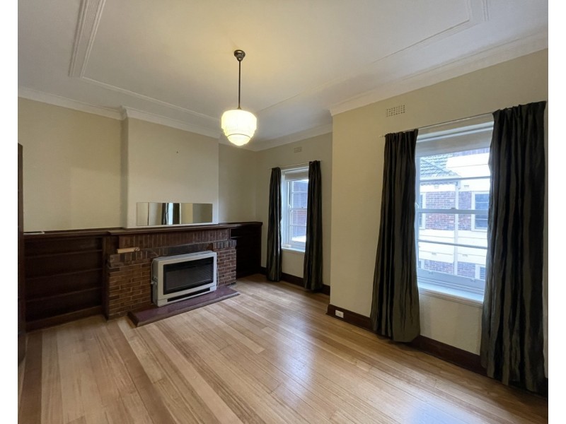 15/283 Royal Parade, Parkville VIC 3052