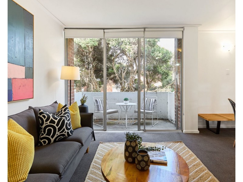 12/80 O’Shanassy Street, North Melbourne VIC 3051