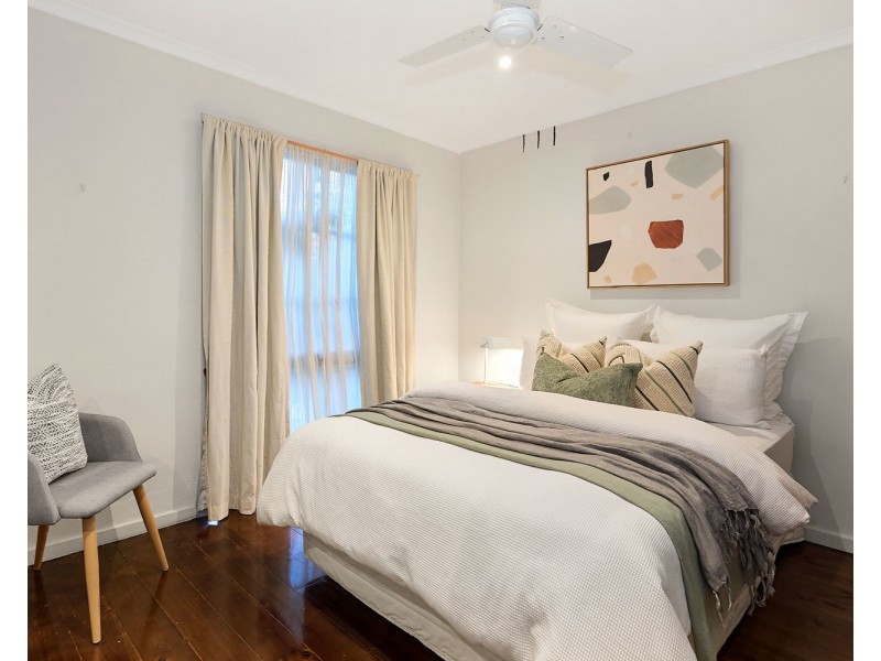 1/21 Plane Tree Way, North Melbourne VIC 3051
