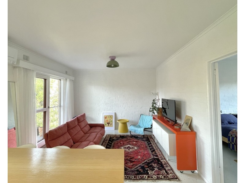 E2-4/89 O’Shanassy Street, North Melbourne VIC 3051