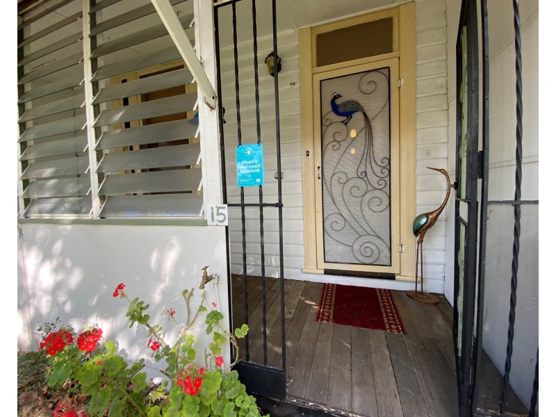 15 Wolseley Parade, Kensington VIC 3031