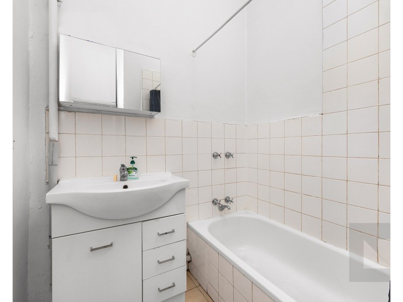FF/313 Victoria Street, West Melbourne VIC 3003