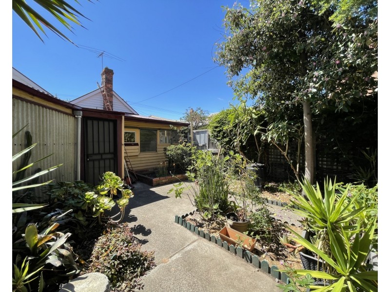 137 Station Street, Carlton VIC 3053