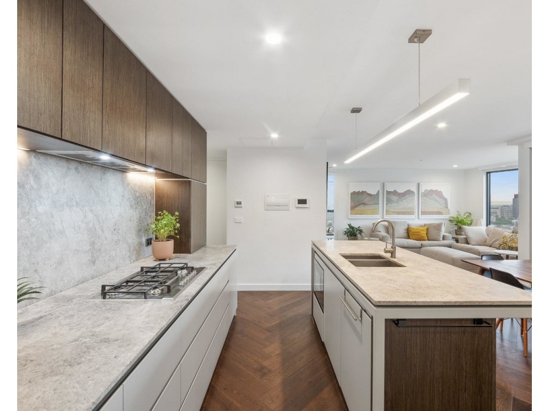 2006/23 Batman Street, West Melbourne VIC 3003