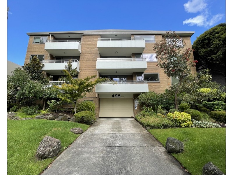 2/495 Royal Parade, Parkville VIC 3052