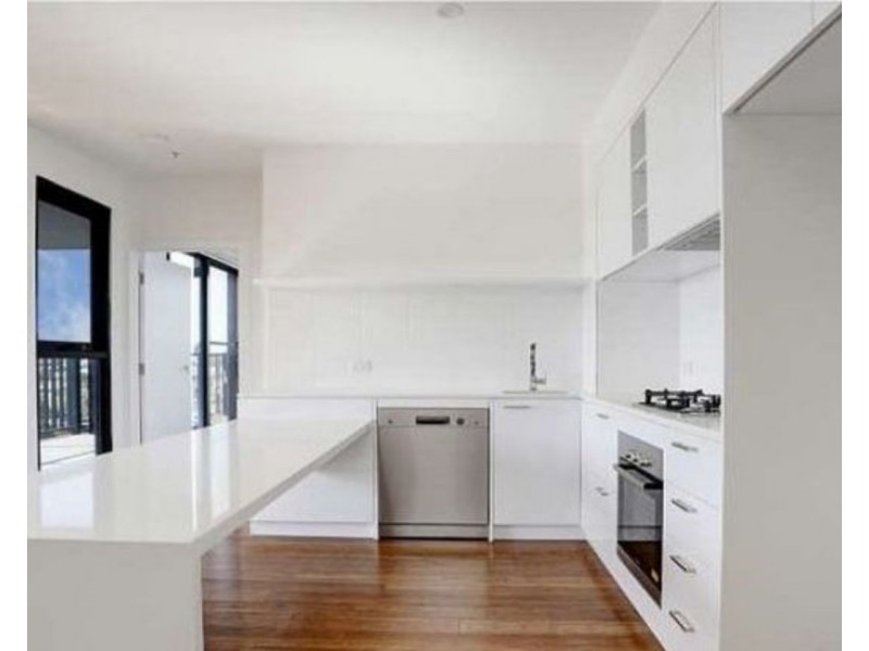 607/8 Olive York Way, Brunswick West VIC 3055