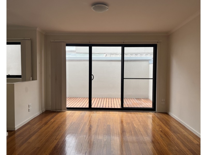 Apt 13/24 Ireland Street, West Melbourne VIC 3003