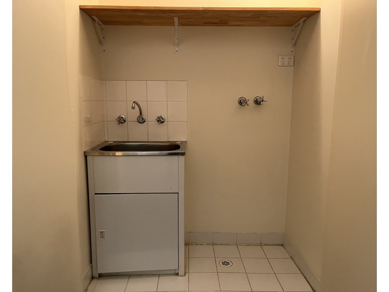 Apt 13/24 Ireland Street, West Melbourne VIC 3003