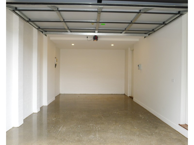 2 Burchett Street, Brunswick VIC 3056