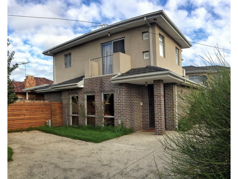 1/167 Ballarat Road, Maidstone VIC 3012