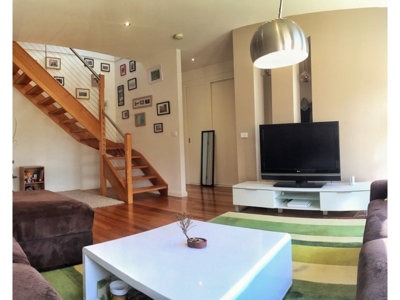 1/167 Ballarat Road, Maidstone VIC 3012