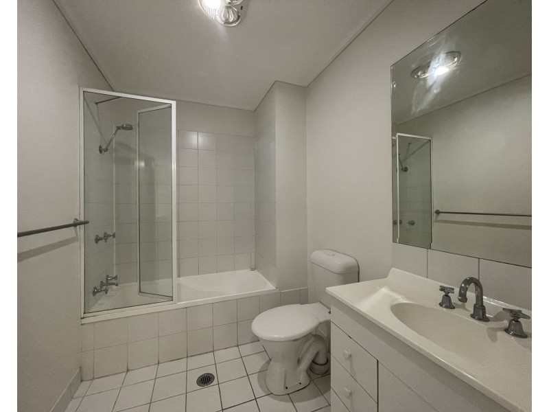 605/112 A’Beckett Street, Melbourne VIC 3000