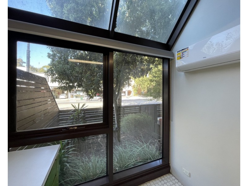 A10/335 Abbotsford Street, North Melbourne VIC 3051