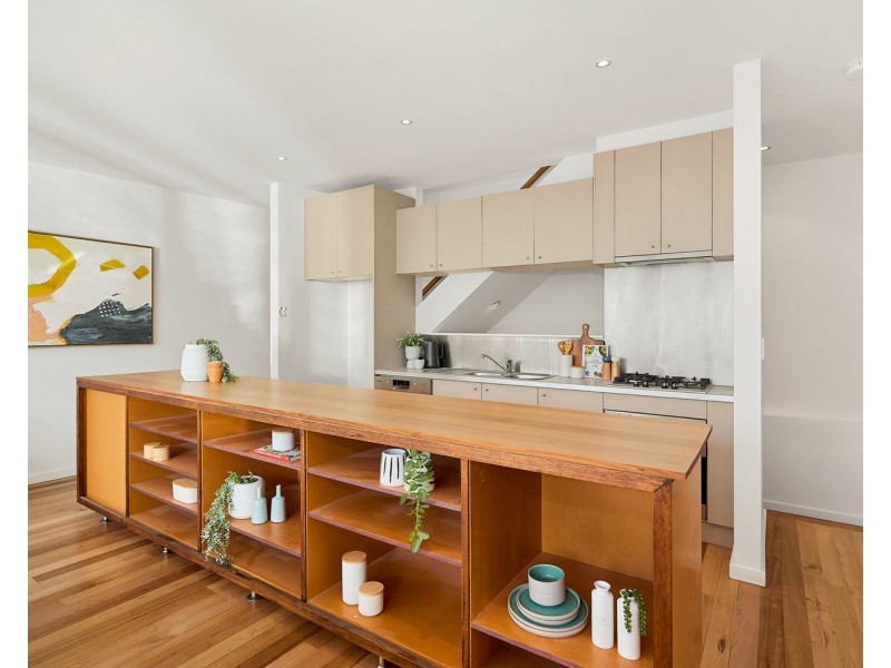 17 Capel Place, North Melbourne VIC 3051