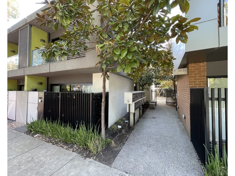 7/82 Cade Way, Parkville VIC 3052